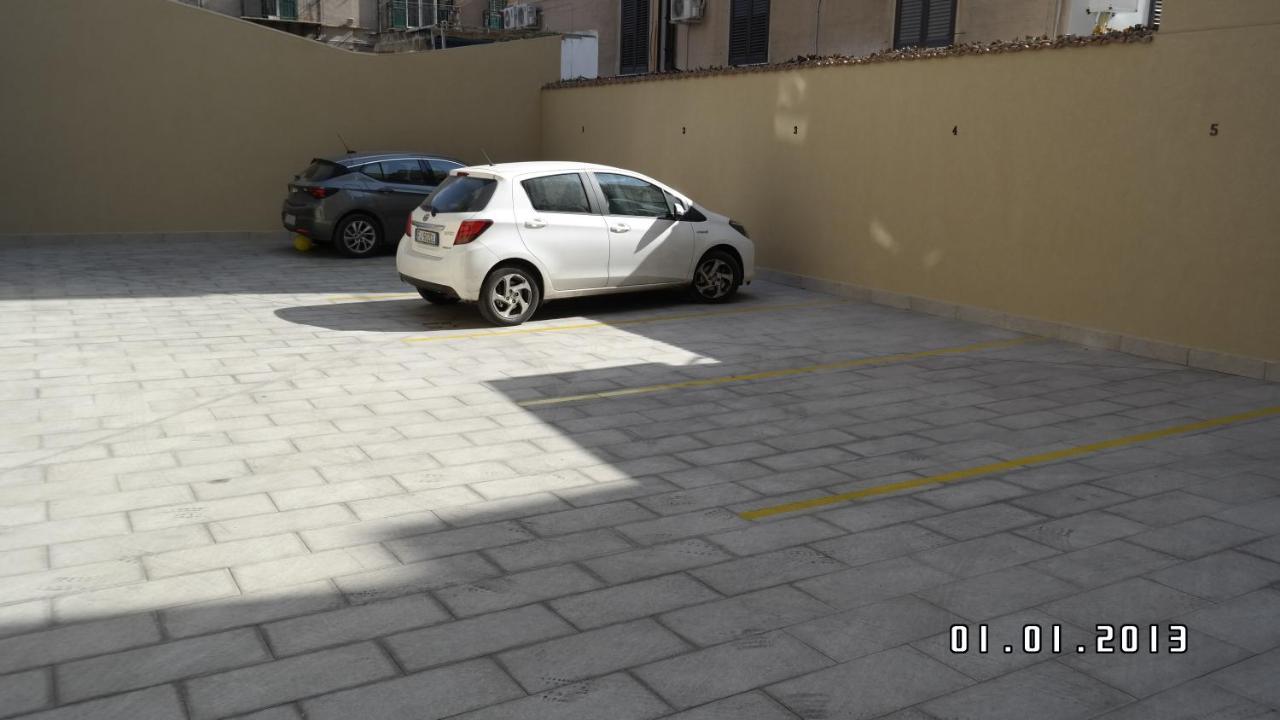 Balsamotto - Appartamento E Parcheggio Palermo Exteriér fotografie